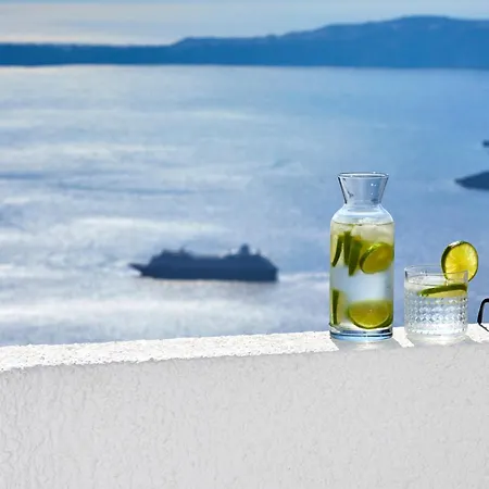 Santorini Roses מלון אימרוביגלי