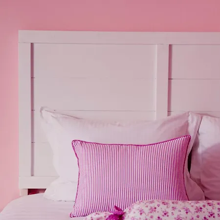 מלון Santorini Roses אימרוביגלי