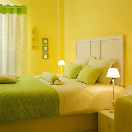 Santorini Roses Hotell *