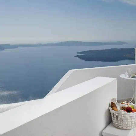 Santorini Roses * Imerovigli (Santorini)