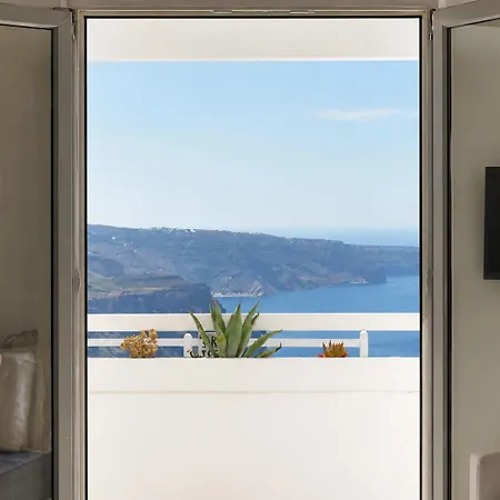Santorini Roses * אימרוביגלי