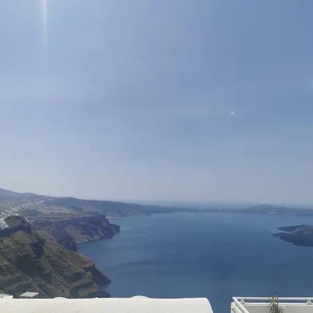 Santorini Roses *