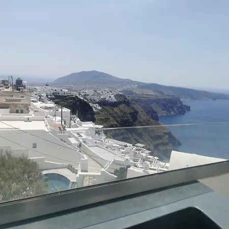 Santorini Roses * Imerovigli (Santorini)
